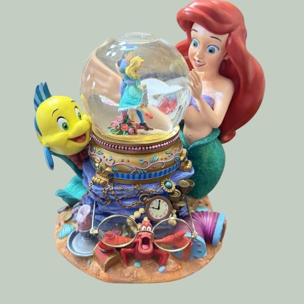 Disney Little Mermaid Ariel Snow Globe Music Treasures Under The Sea Music Box